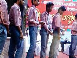 Facilitation to our ex-teachers and meritorious students of the school 2016 - photo 15