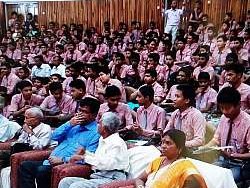 Facilitation to our ex-teachers and meritorious students of the school 2016 - photo 2