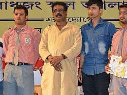 Facilitation to our ex-teachers and meritorious students of the school 2017 - photo 39