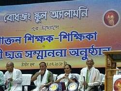 Facilitation Program 2018-Ex Teachers & Meritorious Students of the School in the Hall. - photo 4