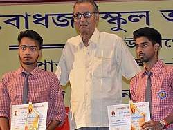 Facilitation to our ex-teachers and meritorious students of the school 2017 - photo 22