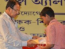 Facilitation to our ex-teachers and meritorious students of the school 2017 - photo 7
