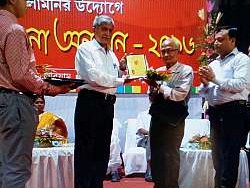 Facilitation to our ex-teachers and meritorious students of the school 2016 - photo 11