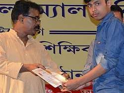 Facilitation to our ex-teachers and meritorious students of the school 2017 - photo 2